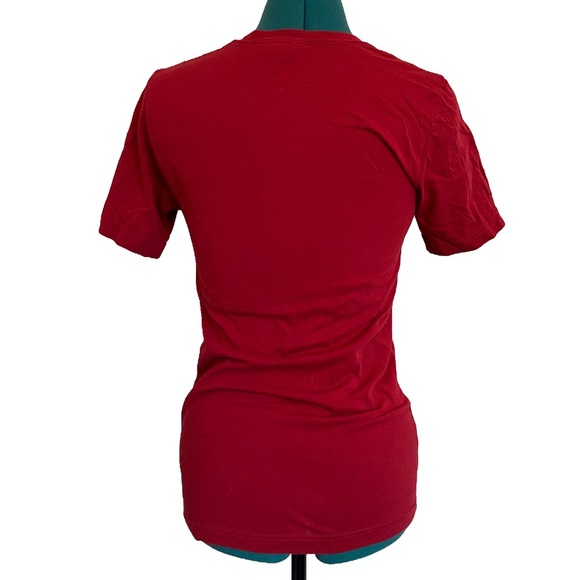 🌺HOST PICK🌺 Wavves/Beach Fossils band/concert tshirt - Picture 6 of 8